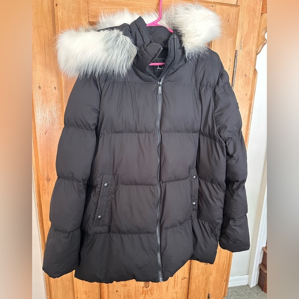Black Puffy Jacket W/Removable Fur Lined Hood NWT Size XL